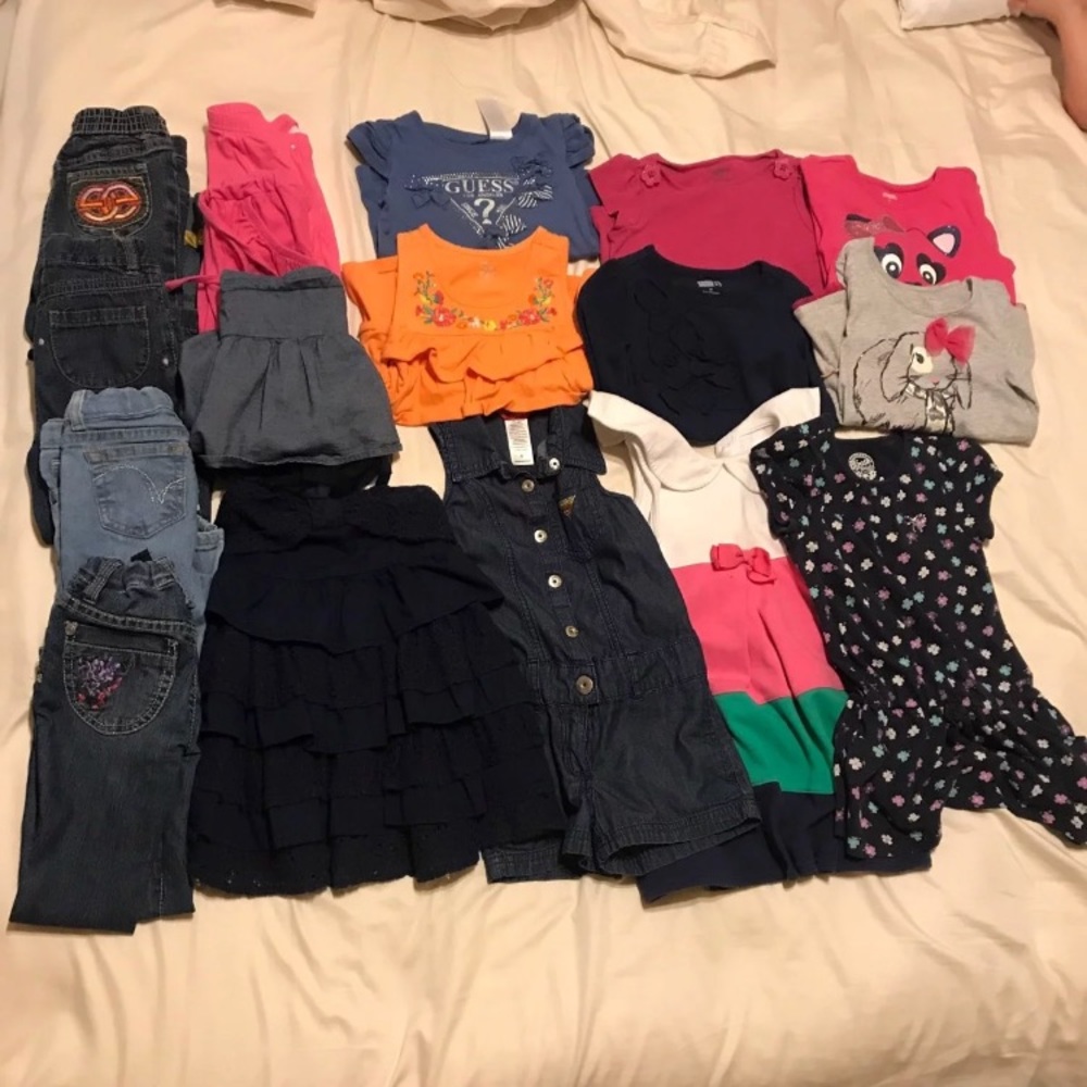 Girls 3T Clothing Bundle (17pc)